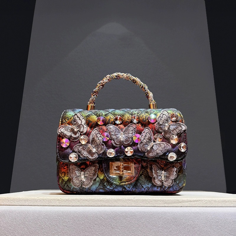 Luxury Bags Trend 2025 - 2025 Bolso de mano con diamantes