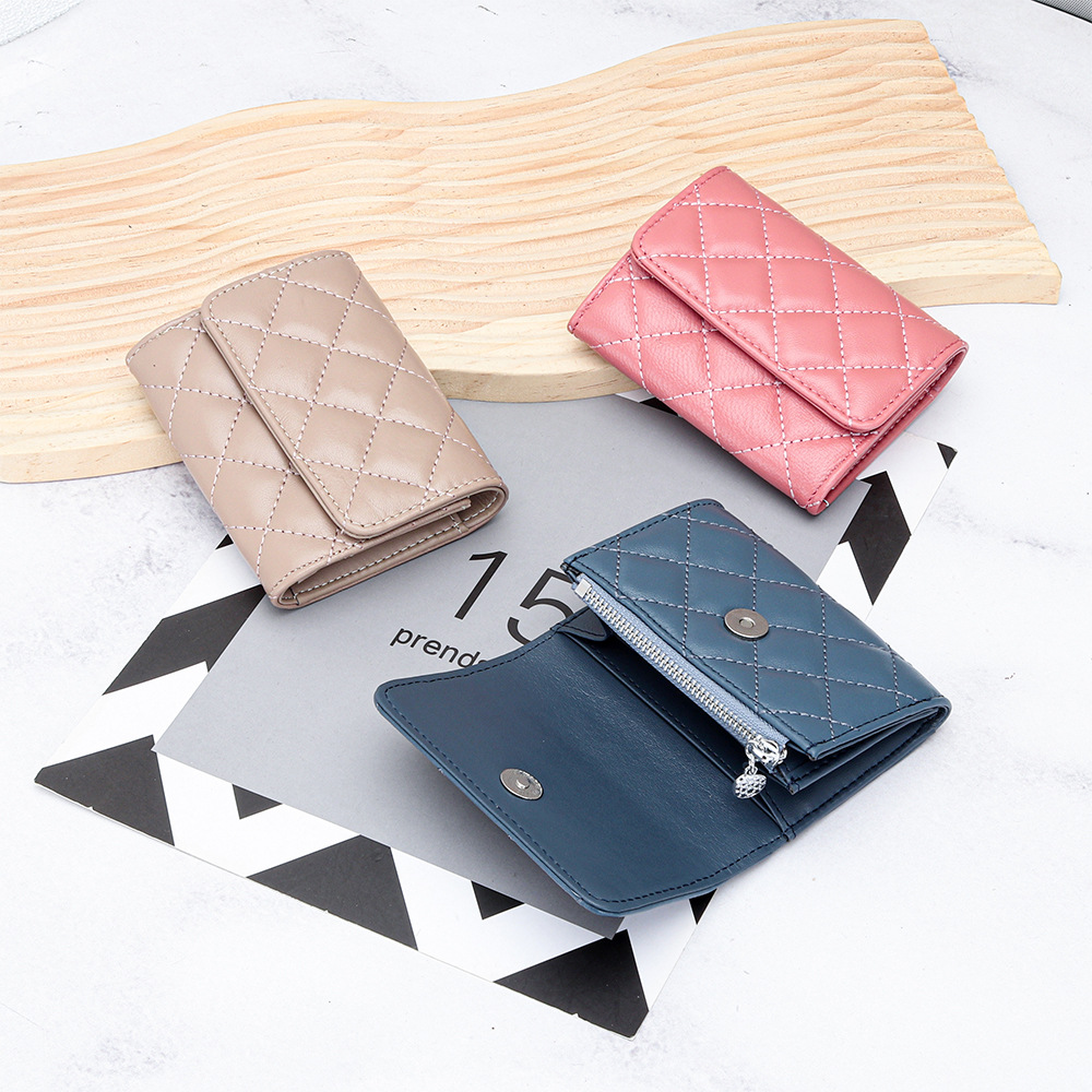 Luxury Bags Brand Names - Tarjetero acolchado de piel de oveja