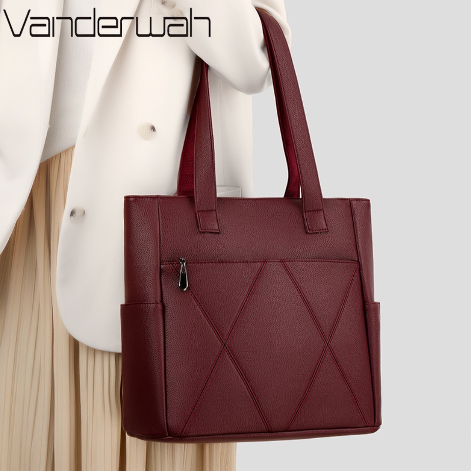 Luxury Bags Trend 2025 - Bolsos de mano informales de cuero