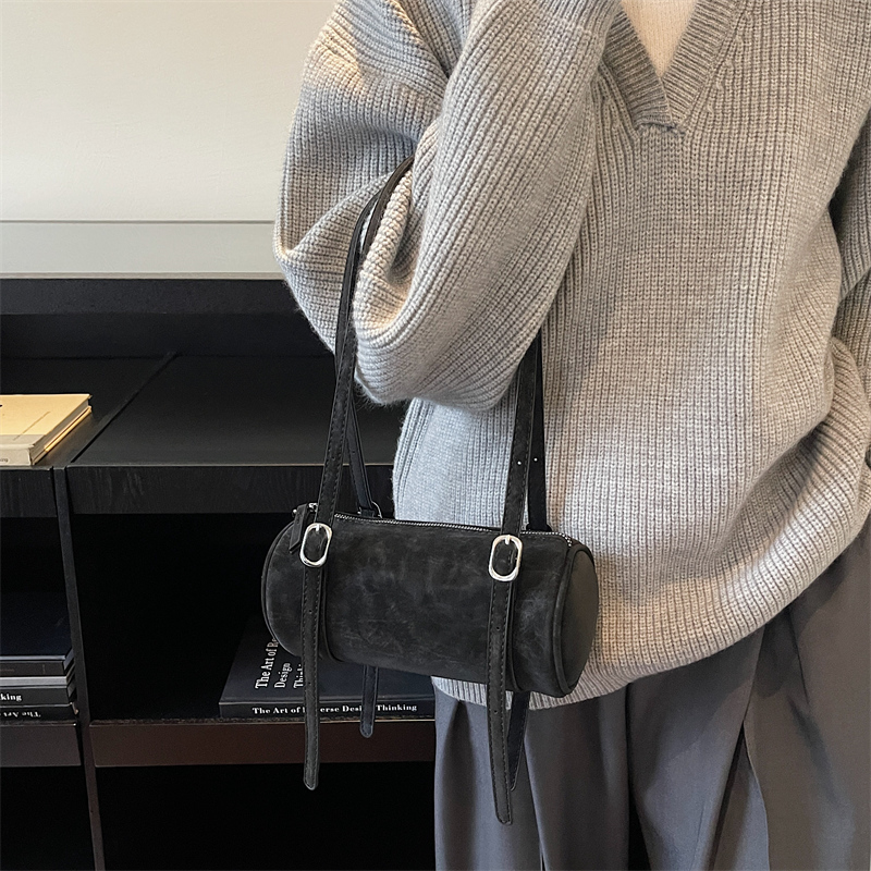 LEFTSIDE, bolso de hombro pequ - Luxury Bags Trend 2025 reseña y precio