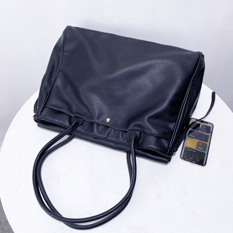 Maletín clásico Bolsas de asas - Luxury Bags Trend 2025 reseña y precio
