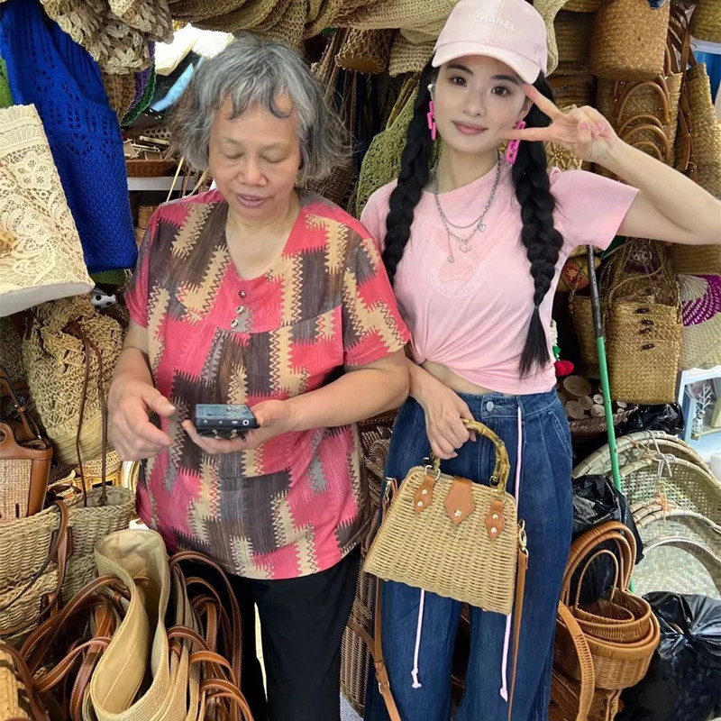 2025 Bolsos de mano de ratán t - Luxury Bags Trend 2025 reseña y precio